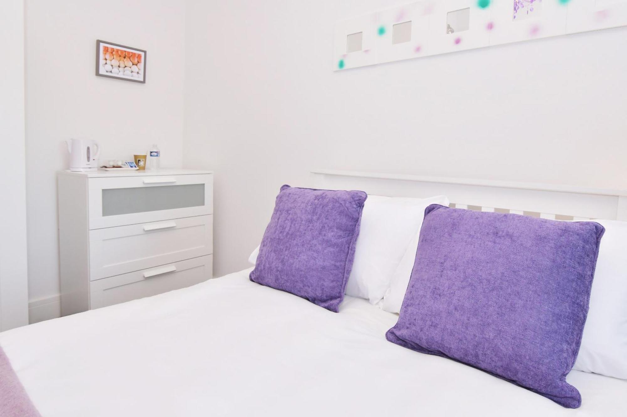 Townhouse @ Henry Street Crewe Hotell Exteriör bild