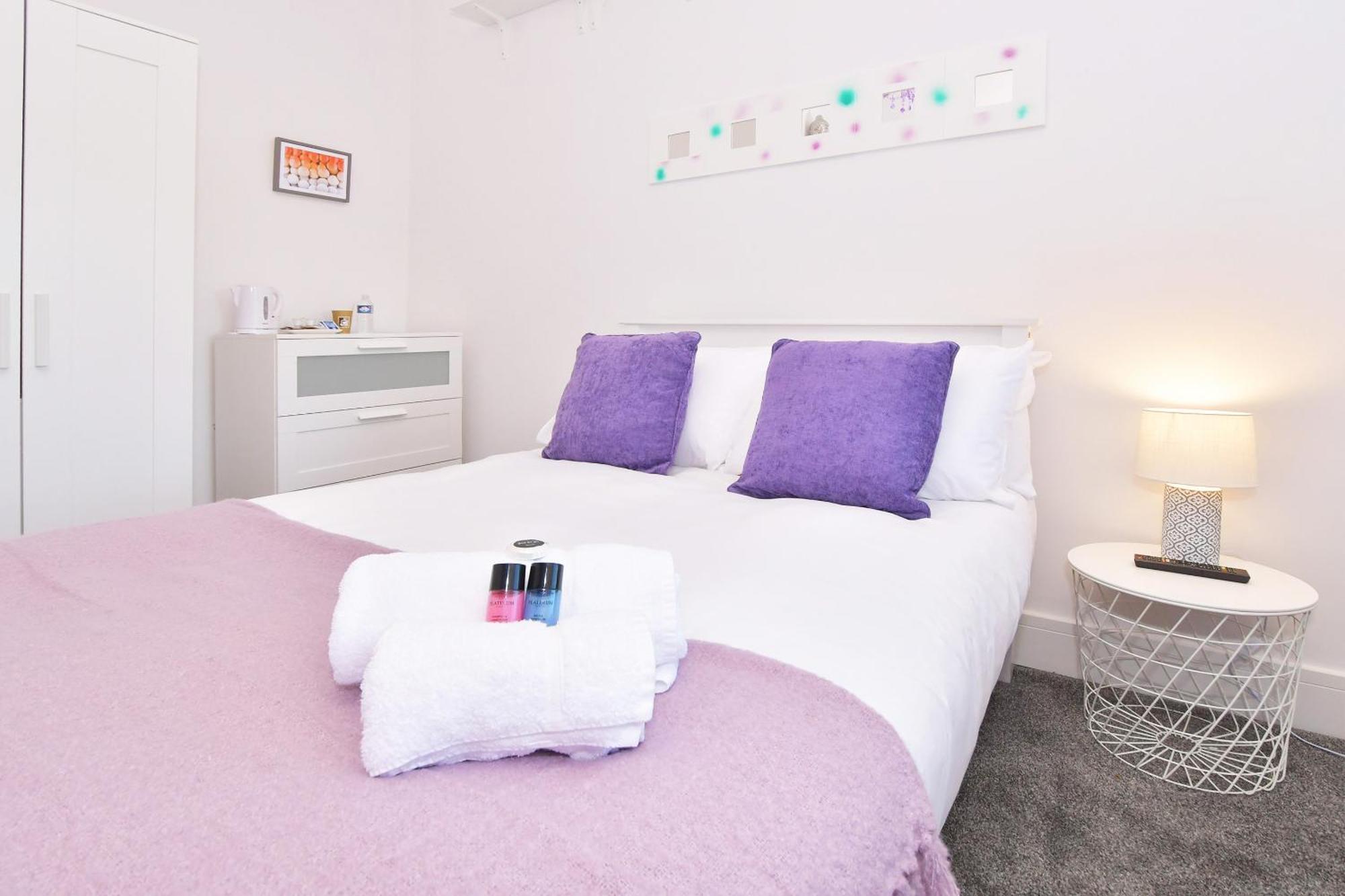 Townhouse @ Henry Street Crewe Hotell Exteriör bild