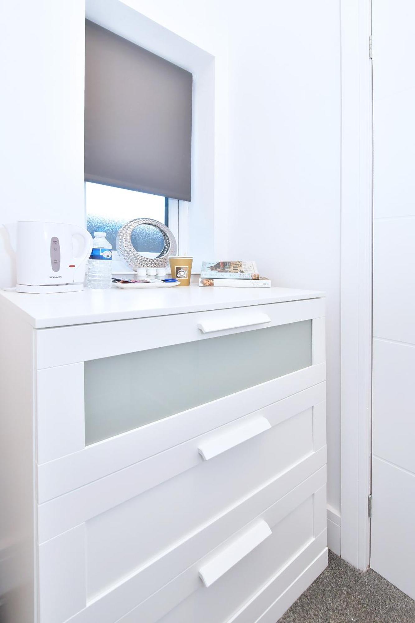 Townhouse @ Henry Street Crewe Hotell Exteriör bild