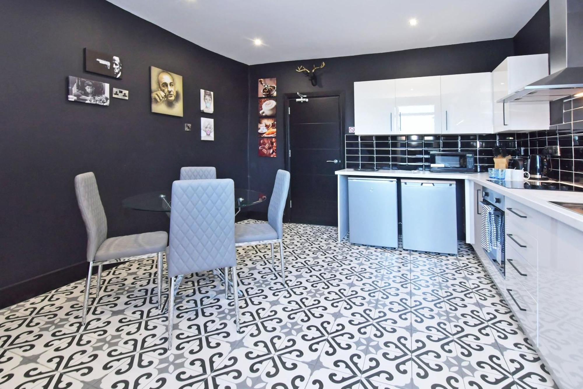 Townhouse @ Henry Street Crewe Hotell Exteriör bild