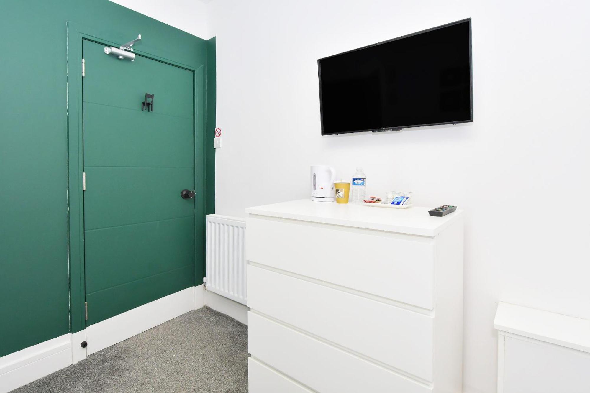 Townhouse @ Henry Street Crewe Hotell Exteriör bild
