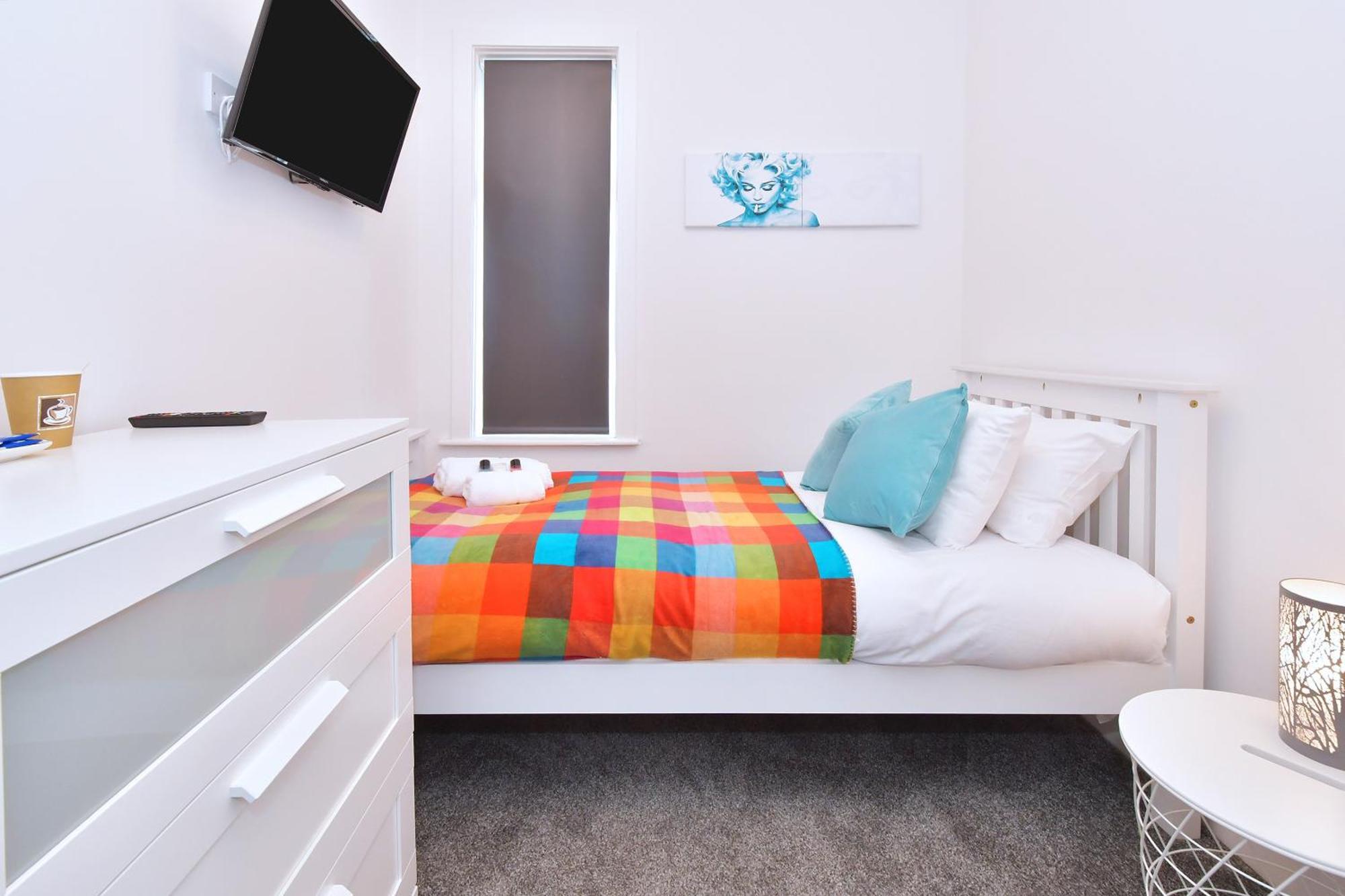 Townhouse @ Henry Street Crewe Hotell Exteriör bild